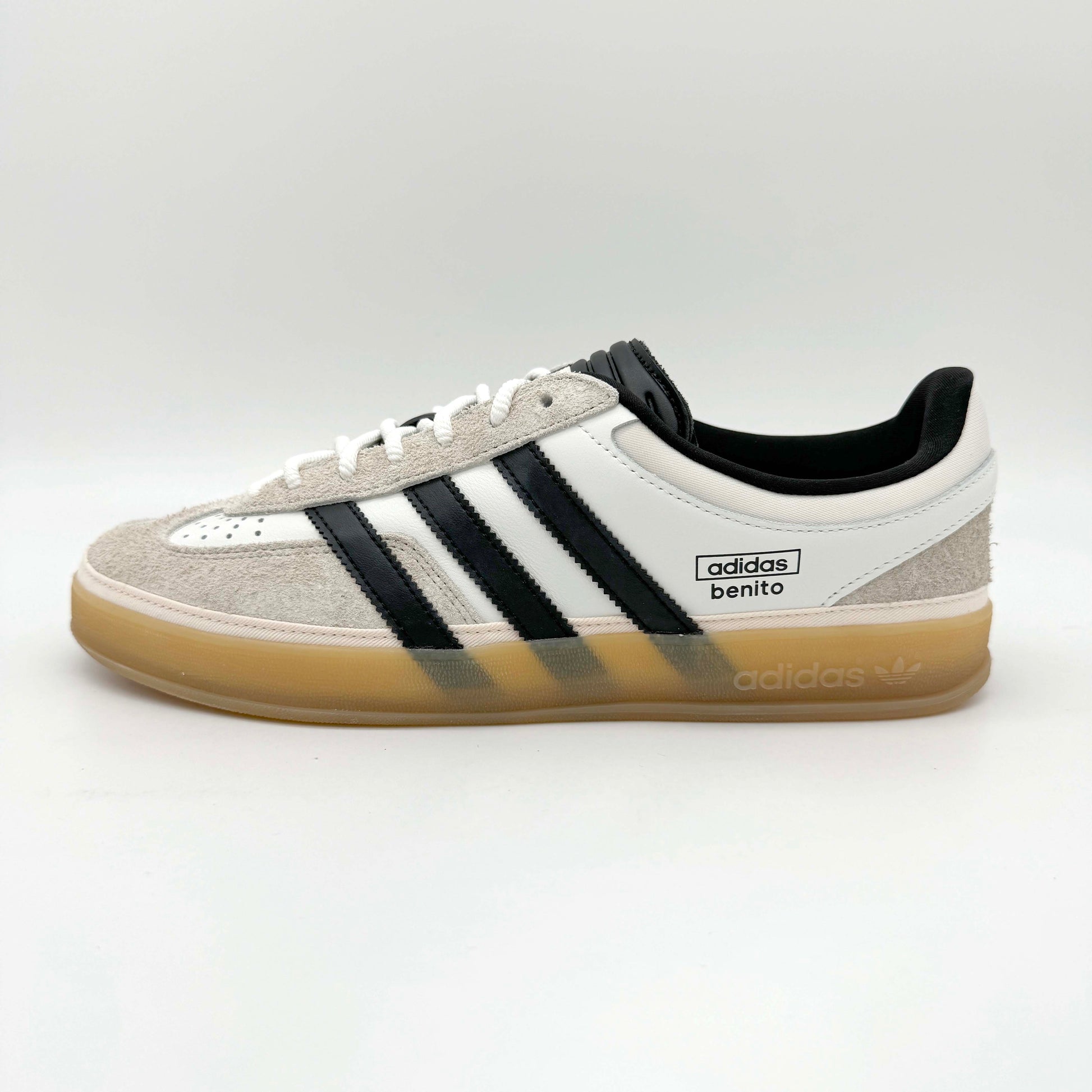 adidas Gazelle Indoor Bad Bunny – Frontalansicht | MW Sneakergoods