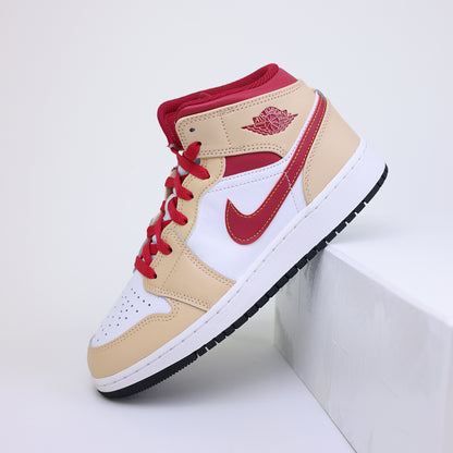 Jordan 1 Mid SE Particle Beige (Women's) – Detailansicht | MW Sneakergoods
