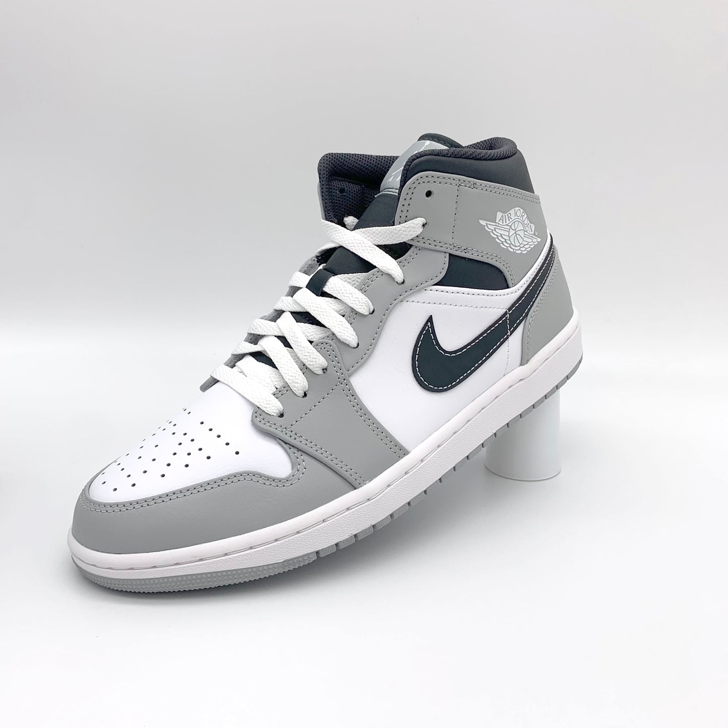 Jordan 1 Mid Light Smoke Grey Anthracite – Sohle | MW Sneakergoods
