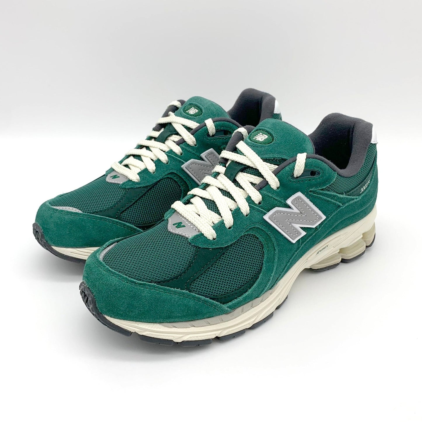 New Balance 2002R Nightwatch Green